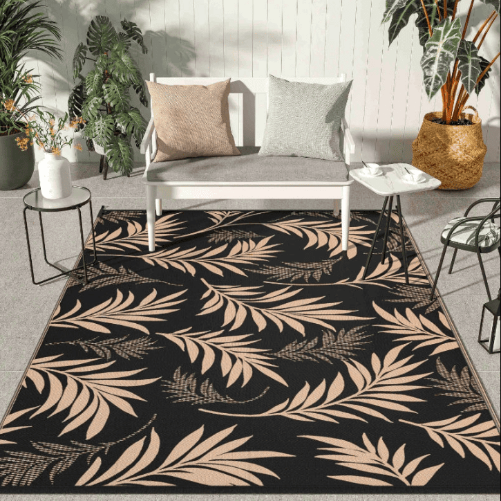Tapis extérieur jardin avec motif tropical, durable et résistant aux intempéries