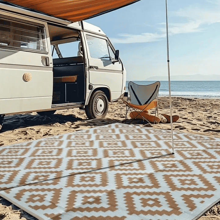 Tapis exterieur beige