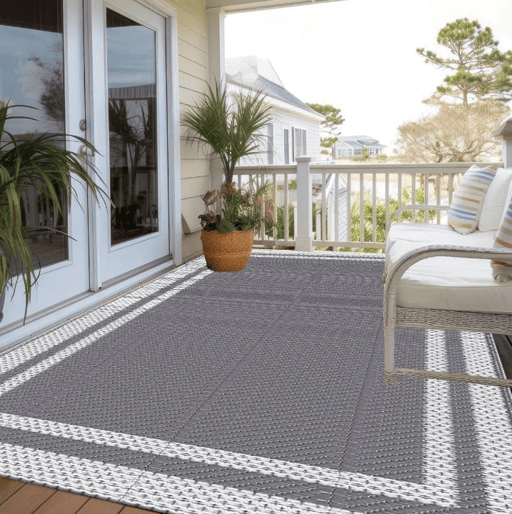 Tapis exterieur gris