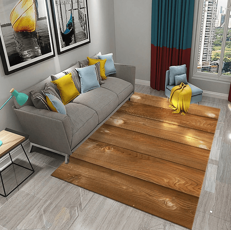 Tapis salon couleur bois effet parquet installé dans un salon moderne avec canapé gris pour une décoration chaleureuse et originale.