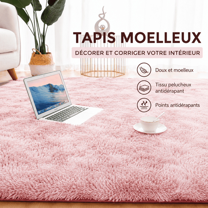 Présentation des caractéristiques du tapis salon moelleux avec fibres épaisses, toucher doux et confort quotidien.