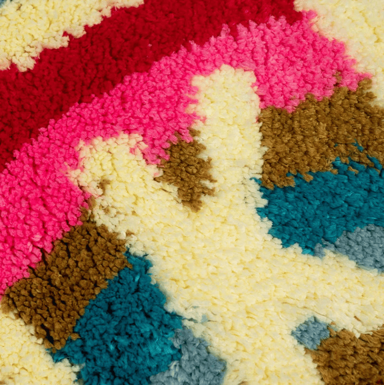 tapis de bain coloré vif design tendance salle de bain