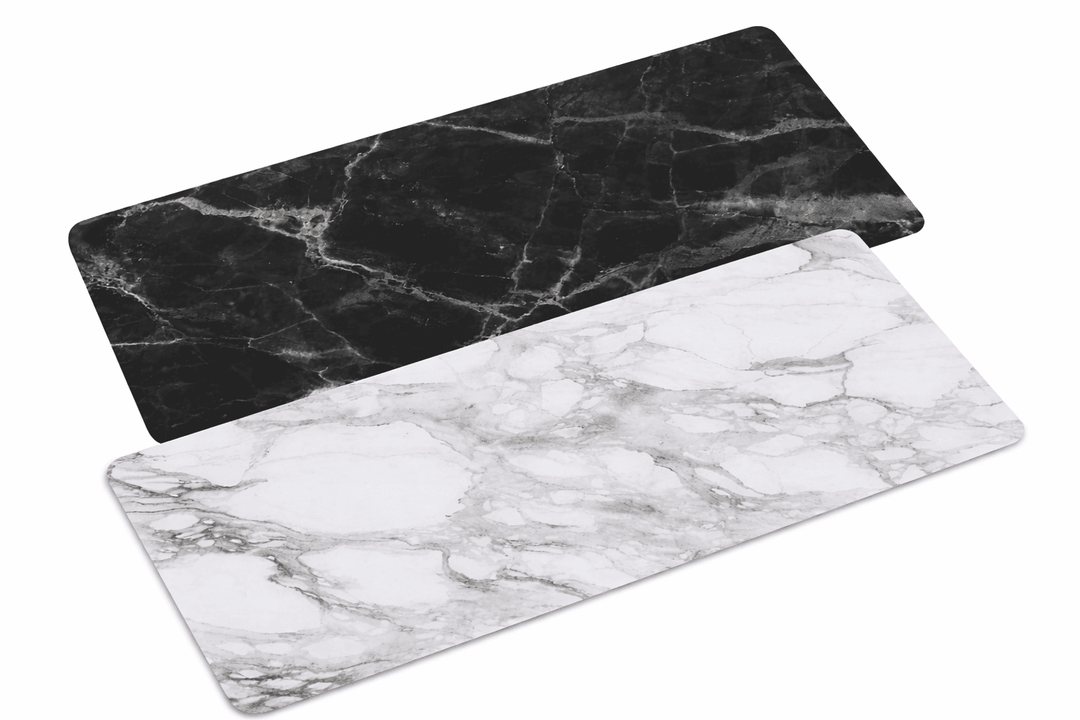 Tapis de souris bureau XXL avec deux designs marbre noir et blanc pour ordinateur et espace de travail.