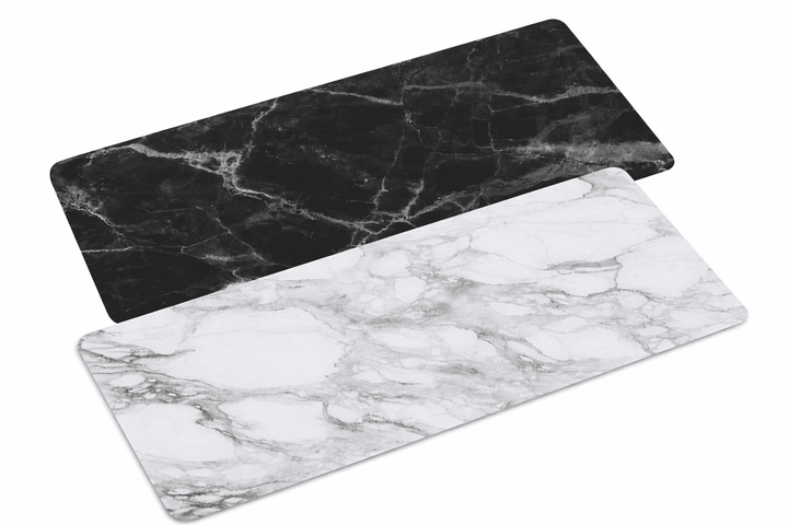 Tapis de souris bureau XXL avec deux designs marbre noir et blanc pour ordinateur et espace de travail.