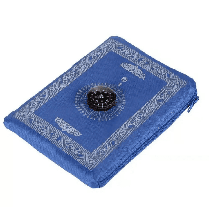 tapis de prière bleu compact avec boussole intégrée conçu pour les déplacements et voyages