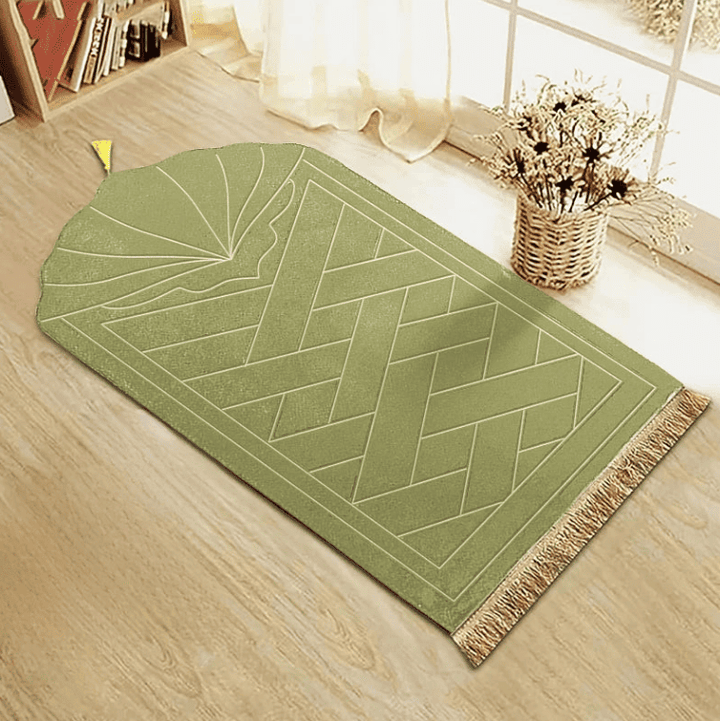 tapis de prière portable couleur pêche avec texture moelleuse et design élégant pour intérieur apaisant