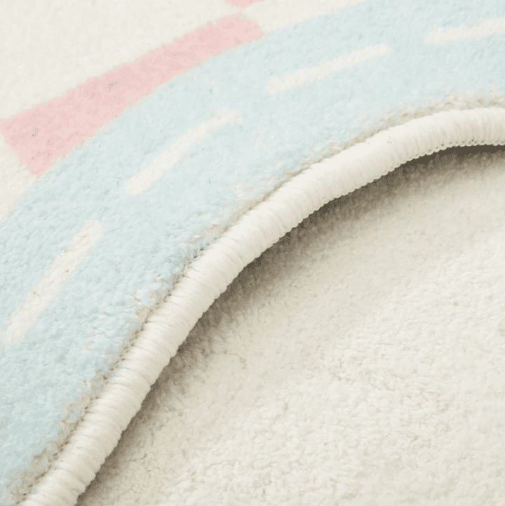 Tapis salon forme originale