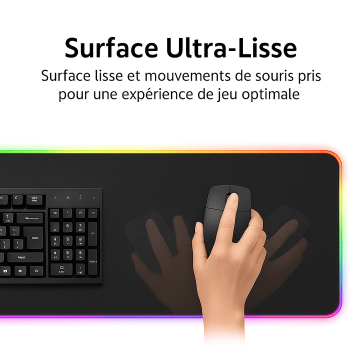 Tapis de souris gaming XXL 900×400 mm noir avec bord RGB coloré, présenté sous un clavier et une main contrôlant la souris pour illustrer une glisse ultra-lisse.